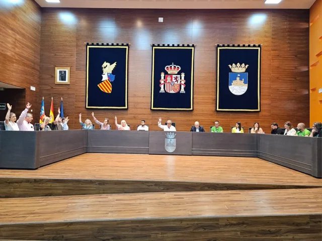 Oropesa pleno presu en tamaño mediano