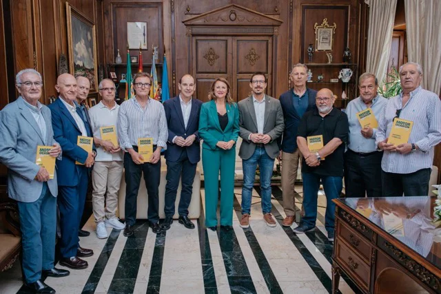 Carrasco visita Motorocasión (1) en tamaño mediano