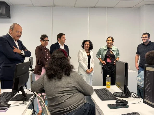 Consellera albalat 2  en tamaño mediano
