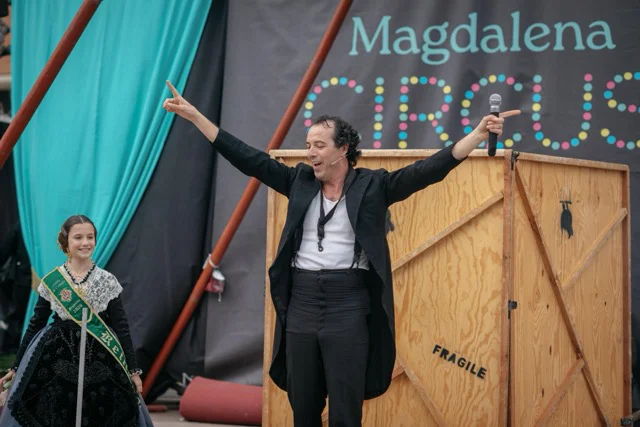 circus 2 en tamaño mediano