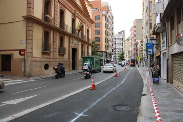 tram gobernador en tamaño mediano