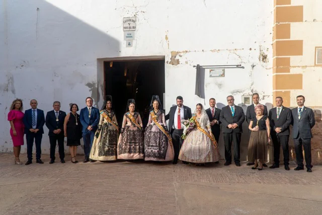 Mascarell en tamaño mediano