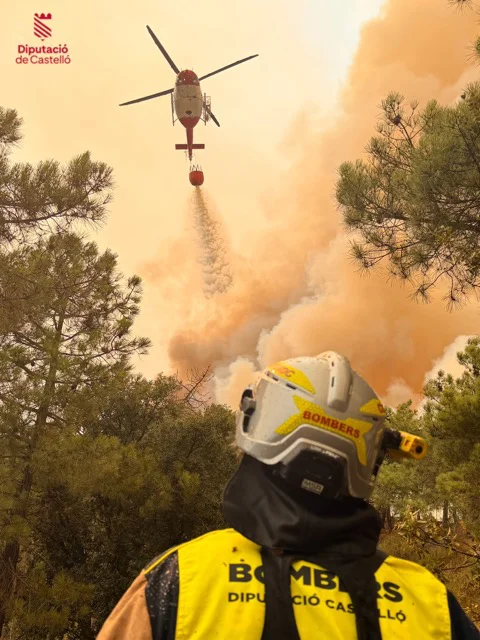 HOKdUsvXwAAXJte en tamaño mediano