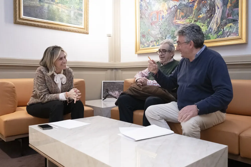 Presidenta Diputación y alcalde Portell