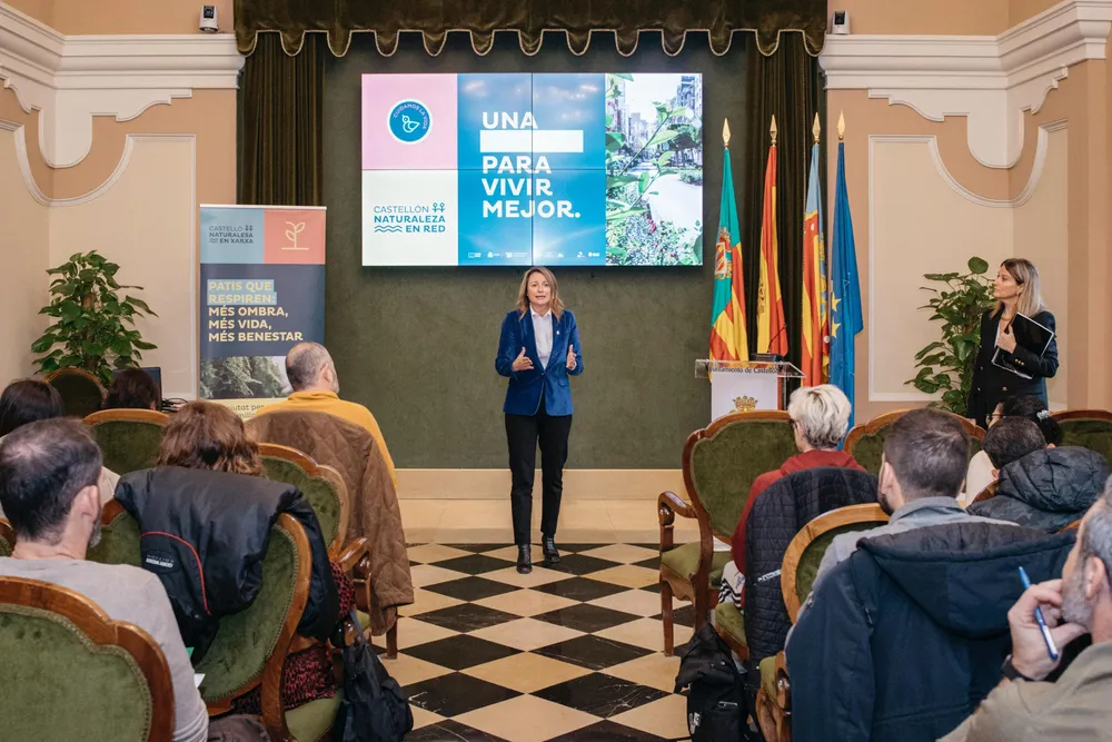 Carrasco reunión colegios oasis climáticos