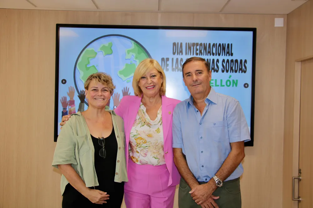 CLARA ADSUARA APESOCAS