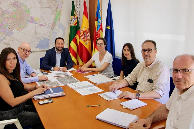 Reunion toledo h general.1  en tamaño mediano