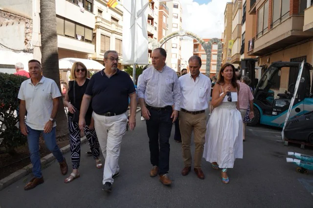 Salvador Aguilella Feria Agrícola Nules en tamaño mediano
