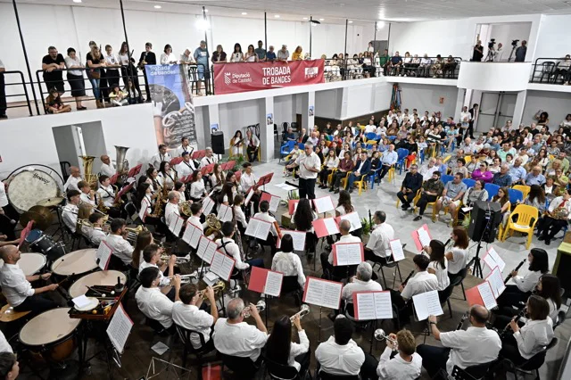 Trobada Bandes Els Ports - Alt Maestrat (2) en tamaño mediano