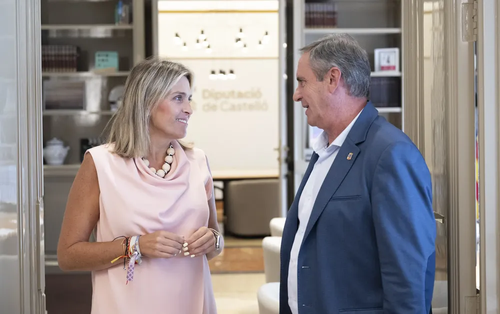 Presidenta Marta Barrachina y diputado Sergio Fornas (1)