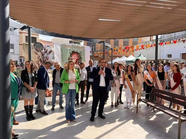 Fira de la Tardor San Rafael en tamaño mediano