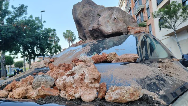 Detalle vehículo en tamaño mediano