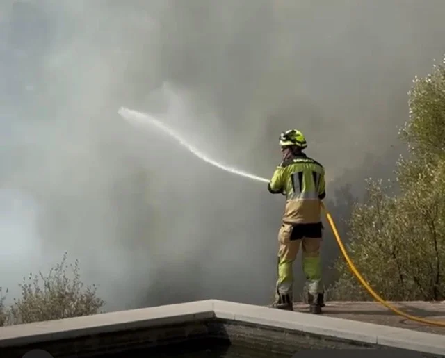 Bomberos Castellón domingo la Vall d'UIxó en tamaño mediano