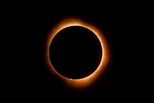 ECLIPSE  18