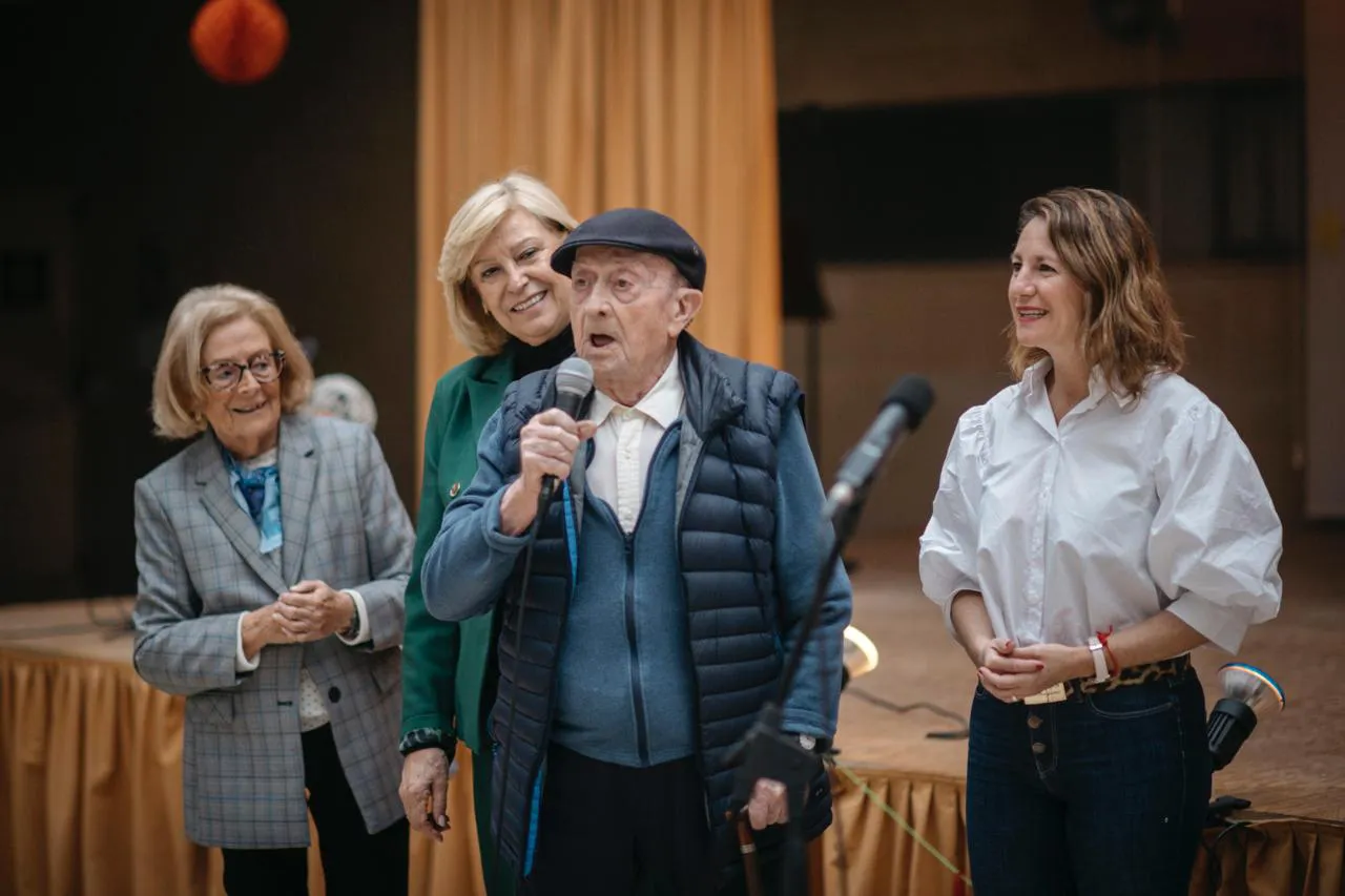 Navidad_Carrasco_Asilo_1_2025