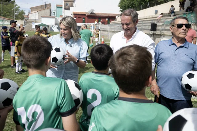 Campo futbol Caudiel (2) en tamaño mediano