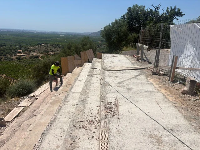 BETXÍ mirador obras en tamaño mediano