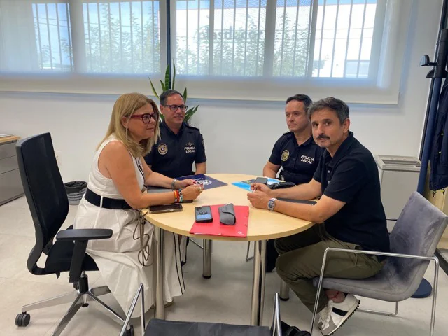 Reunió Vila-real Almassora en tamaño mediano