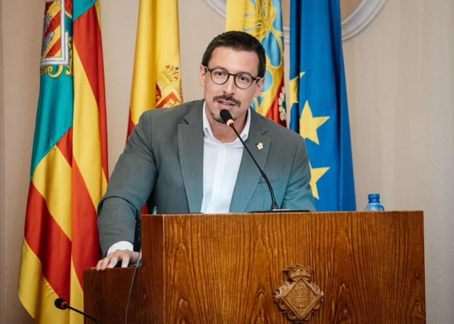 Vidal (VOX) en tamaño mediano