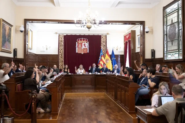 pleno junio en tamaño mediano