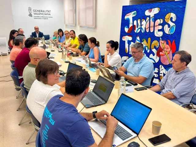 educacion 1 en tamaño mediano