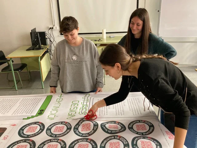 Alumnado EASD 10 en tamaño mediano