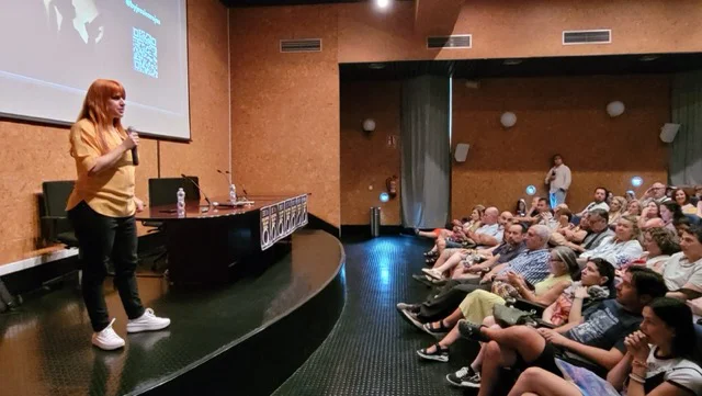 Ponencia Eclipse en tamaño mediano