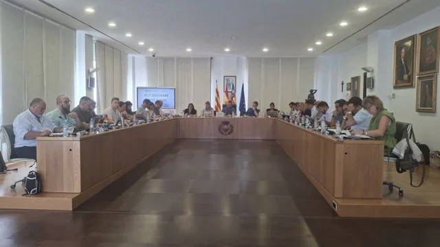 pleno vila  en tamaño mediano