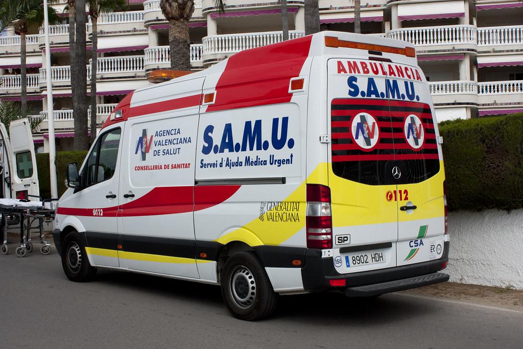 6043217070_8281206221_b