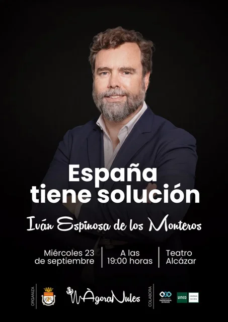 A3 Iván Espinosa de los Monteros Ágora Nules en tamaño mediano