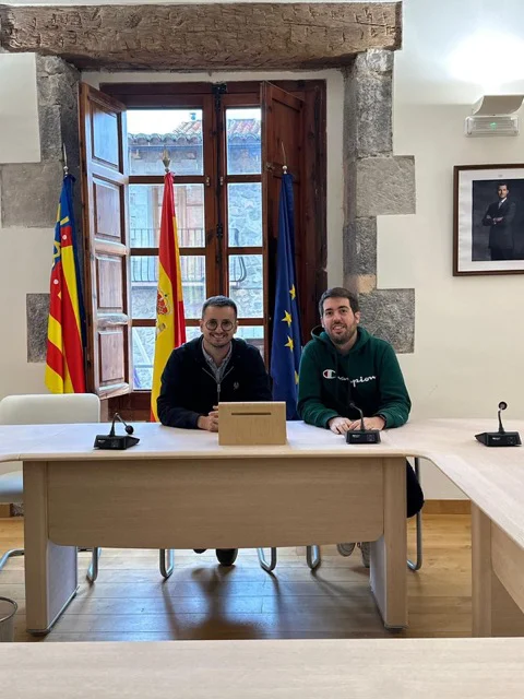 José Arenes y Emilio José Belencoso en tamaño mediano