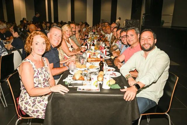 Sopar de Pa i Porta Sant Cristòfol (2) en tamaño mediano