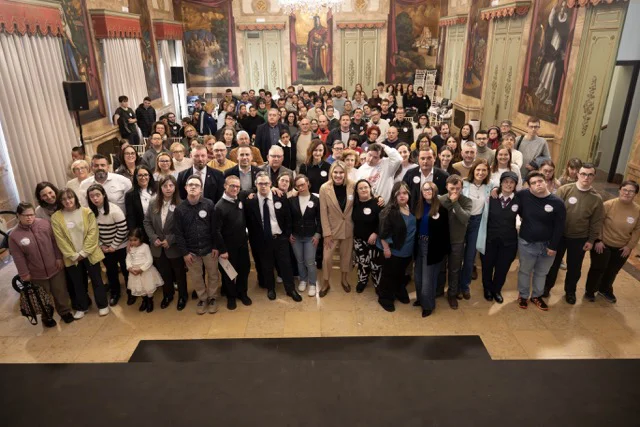 Pleno simbolico Down (1) en tamaño mediano