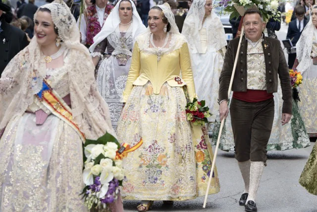 Ofrenda Fallas Burriana (4) en tamaño mediano