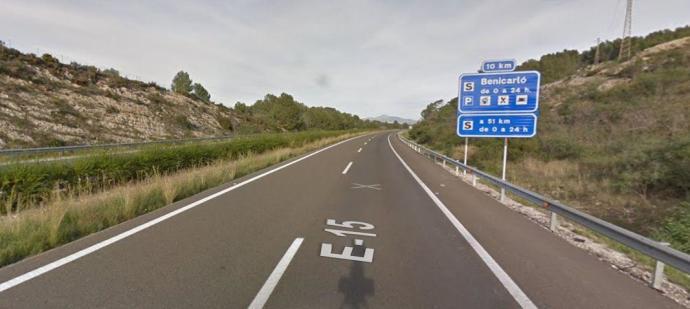 accidente-peniscola-castellon-coche-camion-ap7