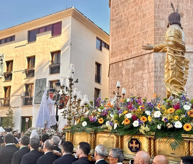 Procesión del Encuentro 2026 en tamaño mediano