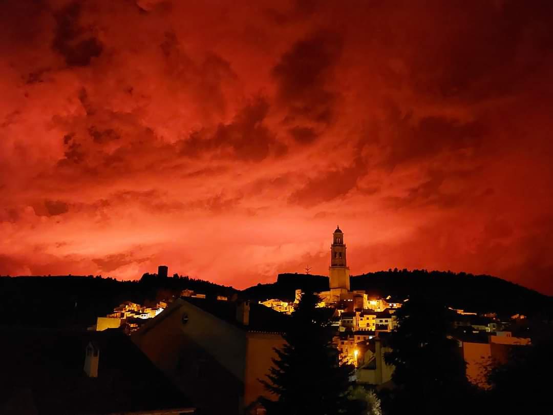 2cc9c5e1-5c4e-4e4c-b8a3-c11fc1a050bf