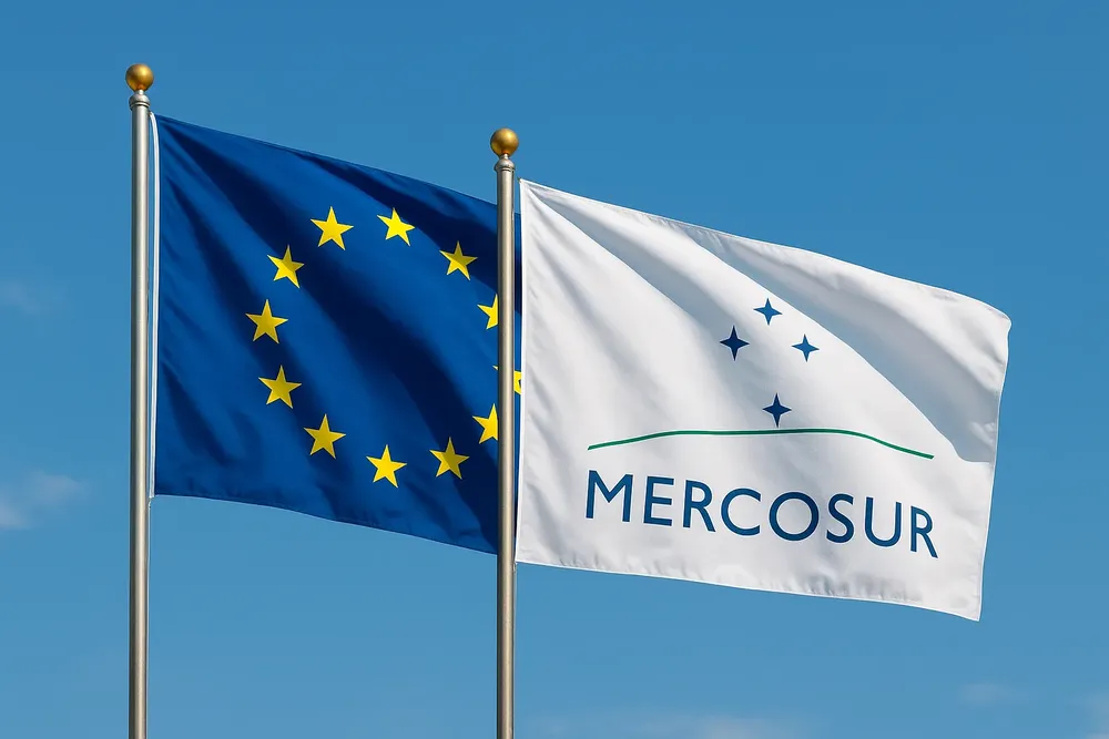 Banderas de la UE y MERCOSUR