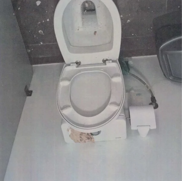 CSIF wc retén Policía Local Almassora en tamaño mediano