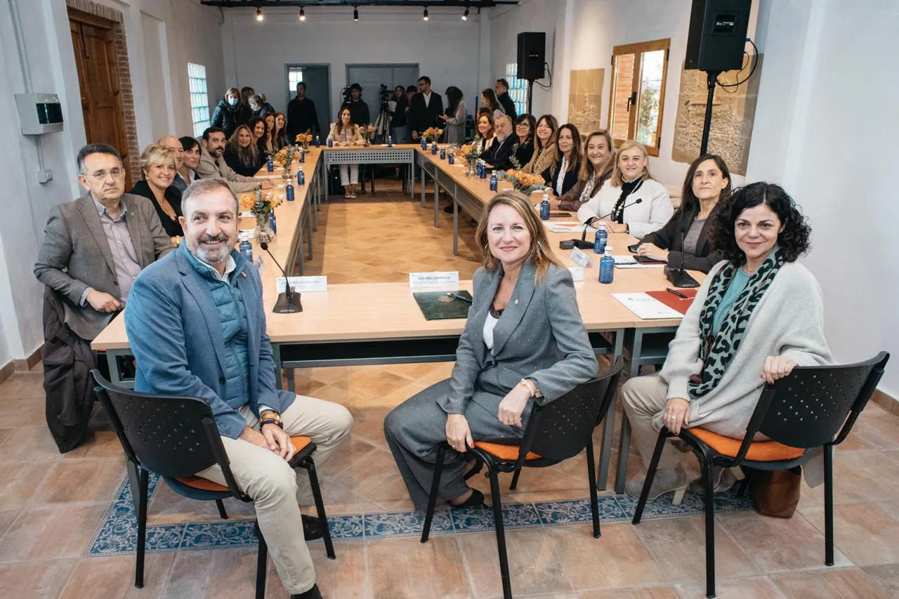 Carrasco visita FUE - UJI Tetuán XIV (1)