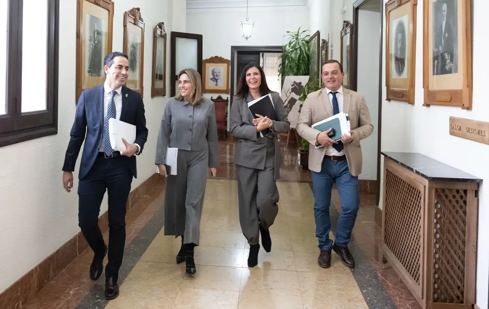 Presidenta y vicepresidentes