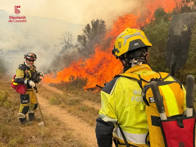 incendio tirig  en tamaño mediano