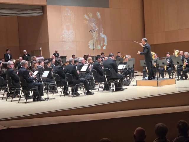 banda semana santa 2 en tamaño mediano