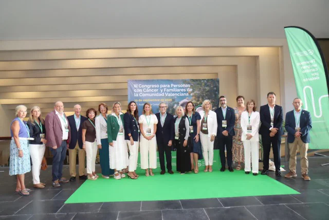 cancer congreso en tamaño mediano