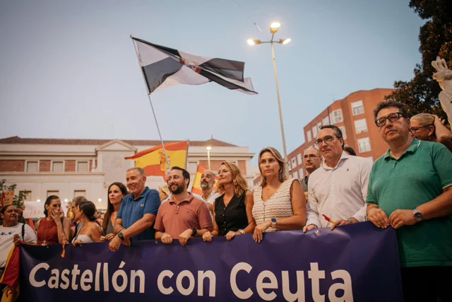Carrasco apoyo Ceuta (3) en tamaño mediano