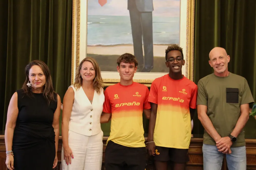 Carrasco recepción atletas Duatlón