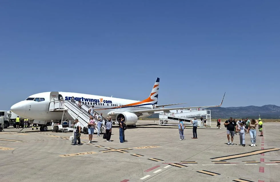  Aerocas Charter