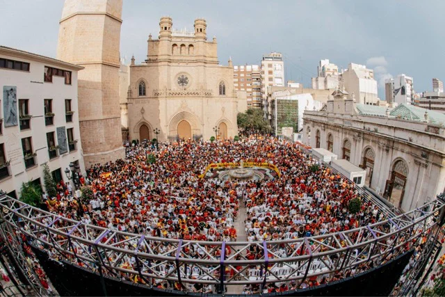 FINAL ESPAÑA 2 en tamaño mediano