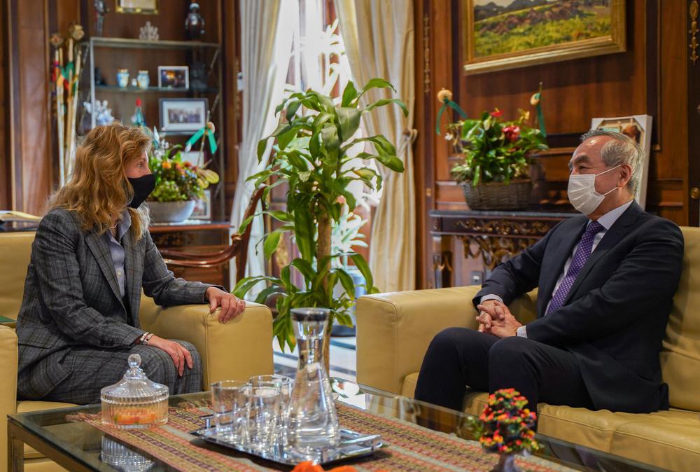 05-04-22 Marco recibe al embajador de Japón (2)