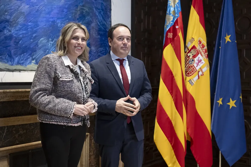 Reunión presidenta Diputación con president Generalitat (2)